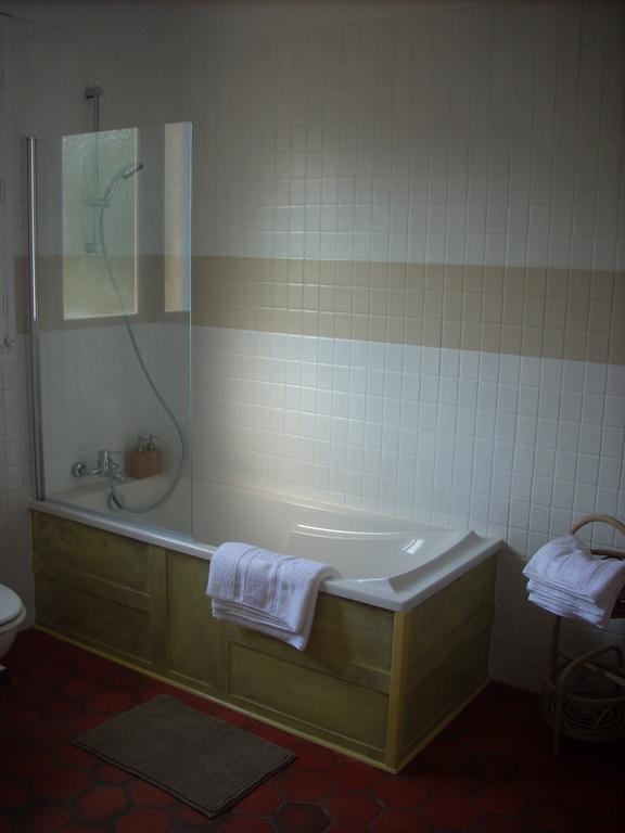 Chambres D'Hotes Le Casse Noix 萨尔拉拉卡内达 客房 照片