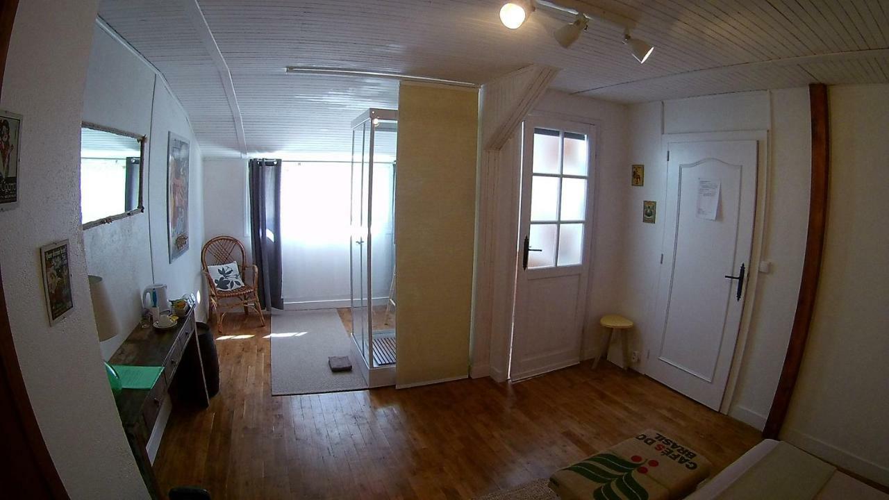 Chambres D'Hotes Le Casse Noix 萨尔拉拉卡内达 外观 照片
