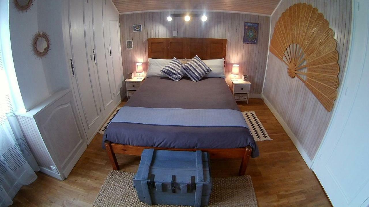 Chambres D'Hotes Le Casse Noix 萨尔拉拉卡内达 外观 照片